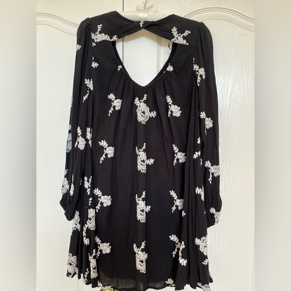 Free People Embroidery Size Small - Picture 4 of 5